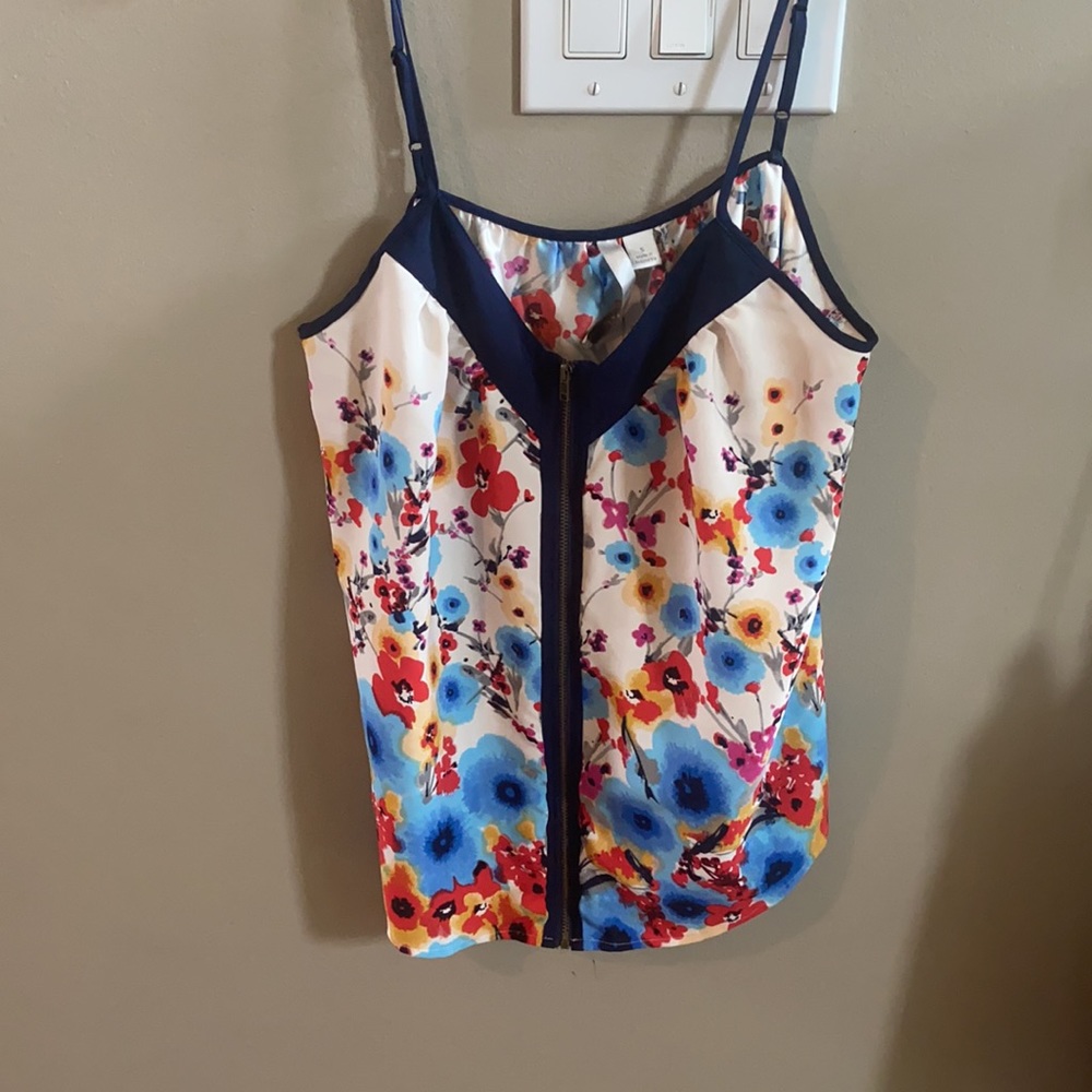LC Zipper Floral Blouse